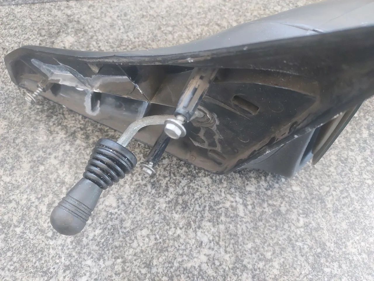 Retrovisor corsa lado direito preço 80 reais - Foto 2