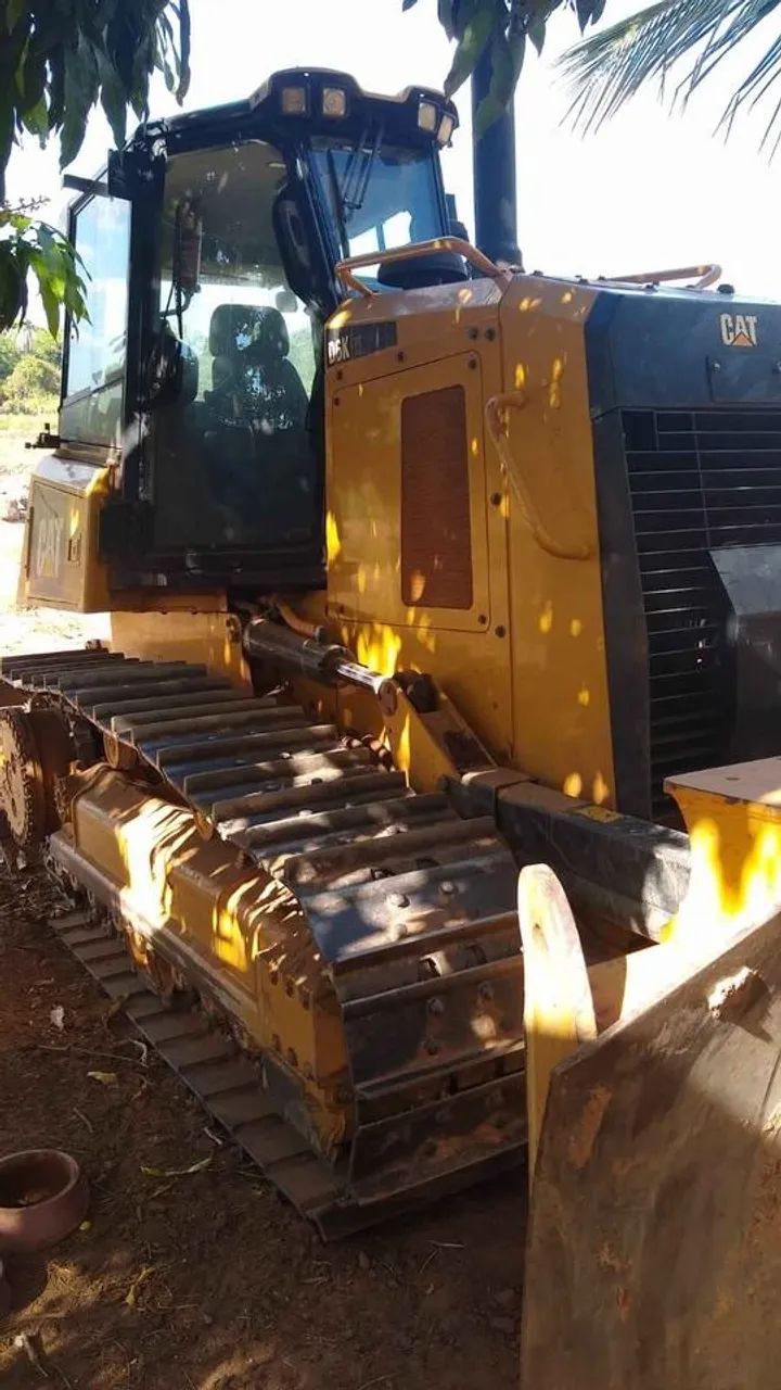 Trator de Esteira Caterpillar D6K ano 2018 - Foto 2