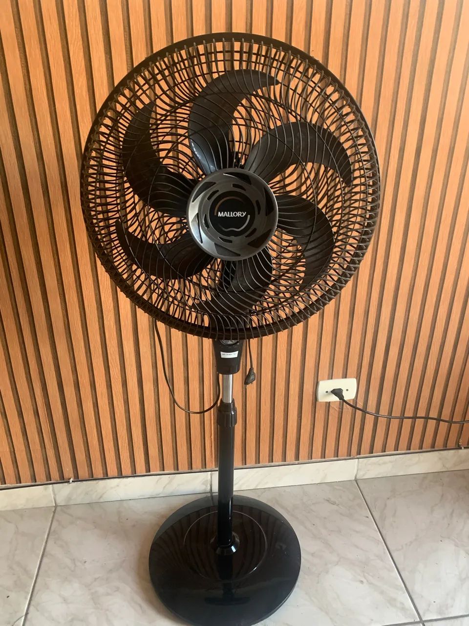 Ventilador com controle remoto