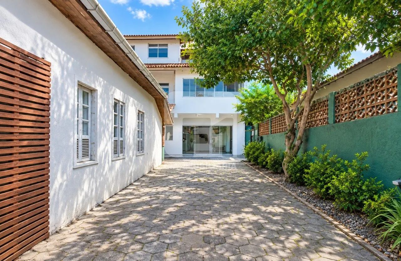 Casa de 4 dormitórios no Itaguaçu - Foto 4