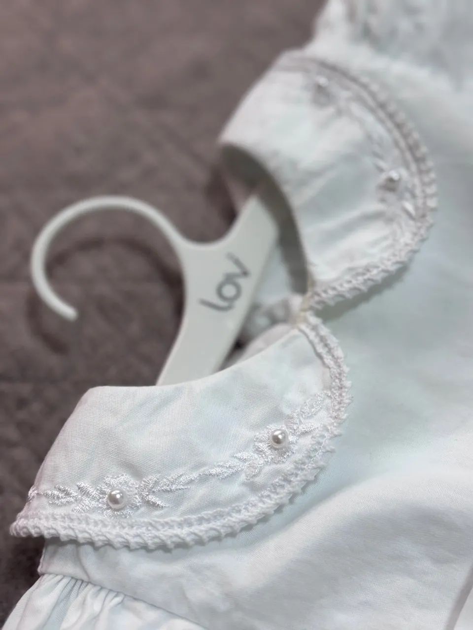 Vestido branco bordado, ideal para batizado. - Foto 3