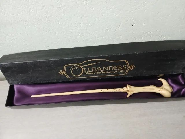 Vendo varinha Lord Voldemort 