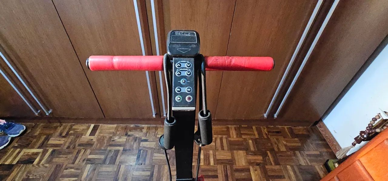 PLATAFORMA VIBRATÓRIA POLISHOP SOMENTE JF - Foto 4