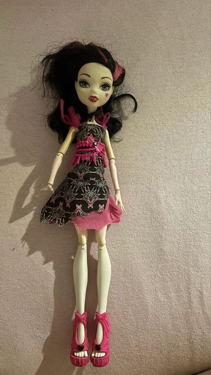 boneca draculaura 