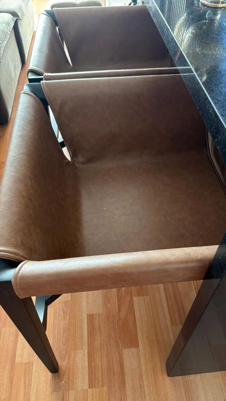 Poltronas de Couro Alto Padrão - Fernando Motta - Foto 2
