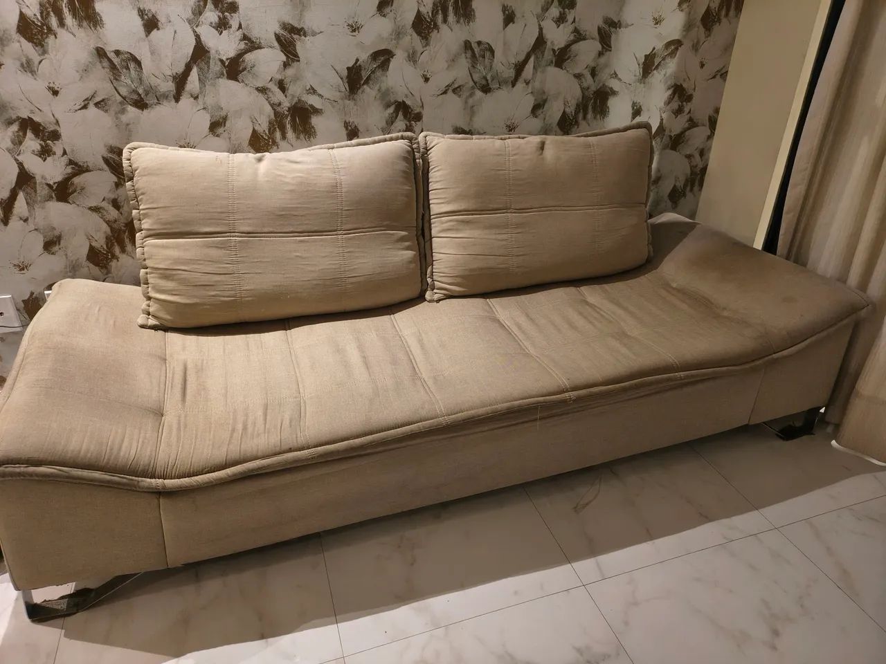 Sofá 3 lugares  - Foto 3