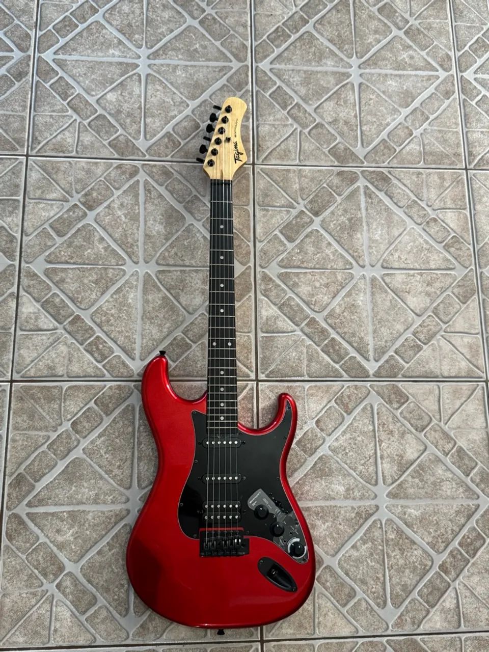 Tagima Sixmart Candy Apple ? Praticamente Nova