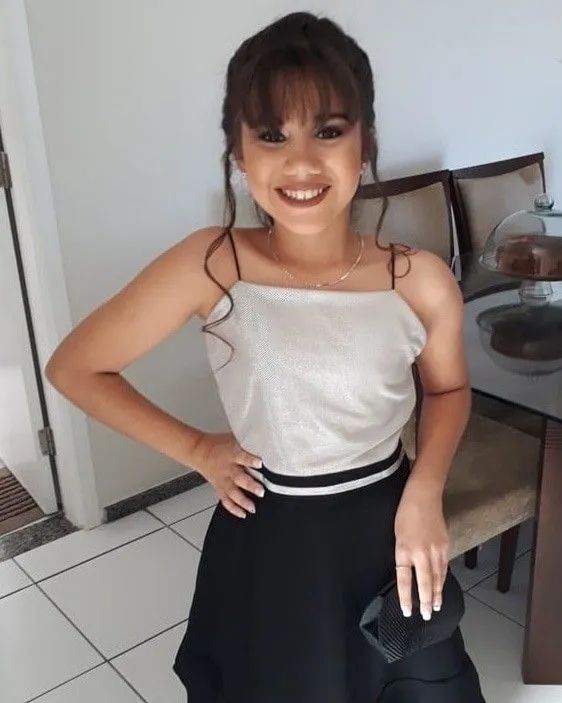 Vestido de festa prata e preto
