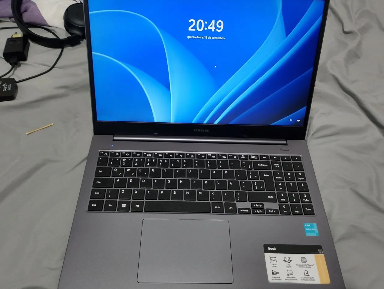 Vendo notebook Samsung Seminovo. - Foto 3