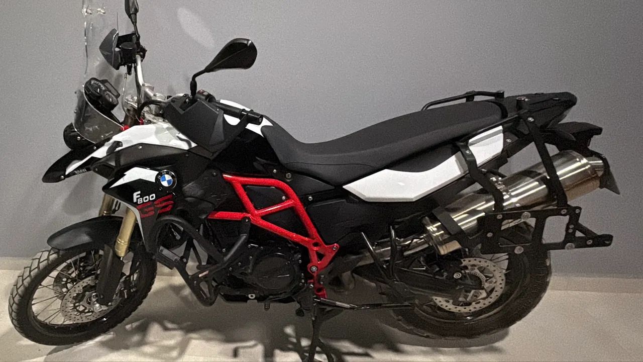 BMW GS800