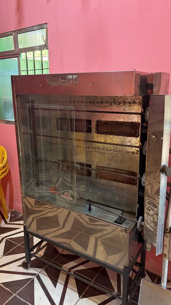 VENDE-SE ASSADOR DE FRANGO