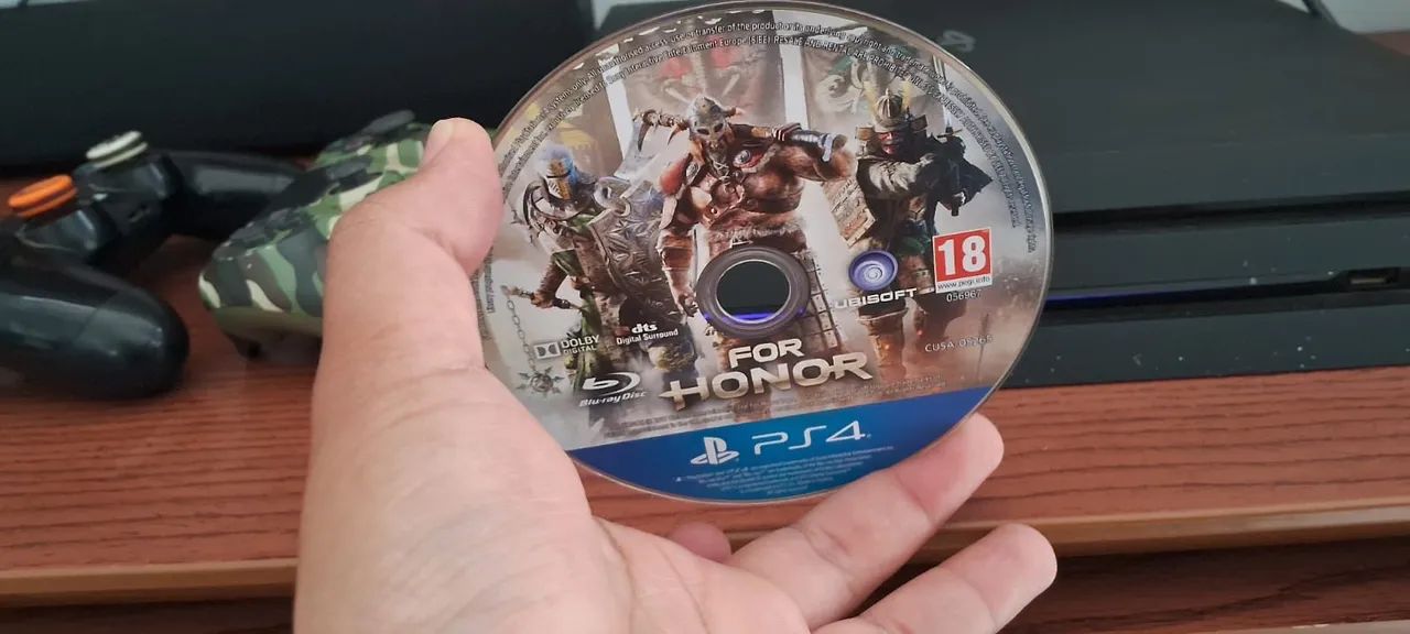 Playstation Pro 4 / PS4 Pro - Foto 2