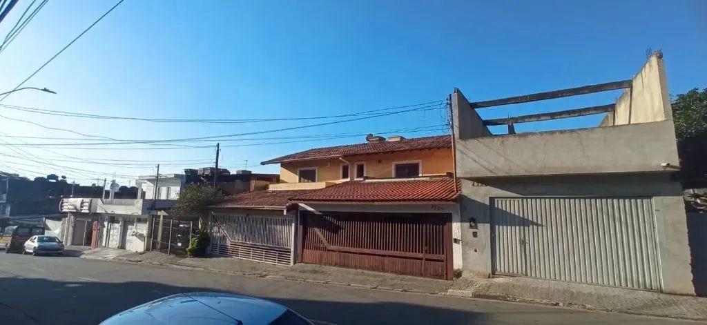 Venda de Casas / Sobrado na cidade de OSASCO