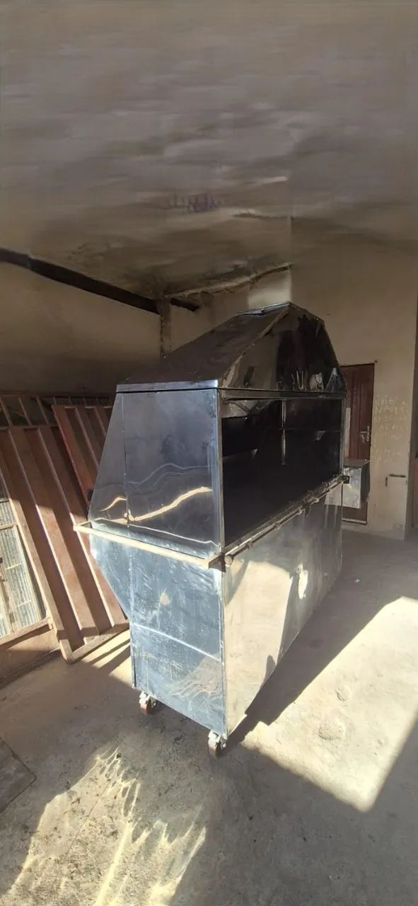 Máquina de Assar Frango na Brasa - Foto 2