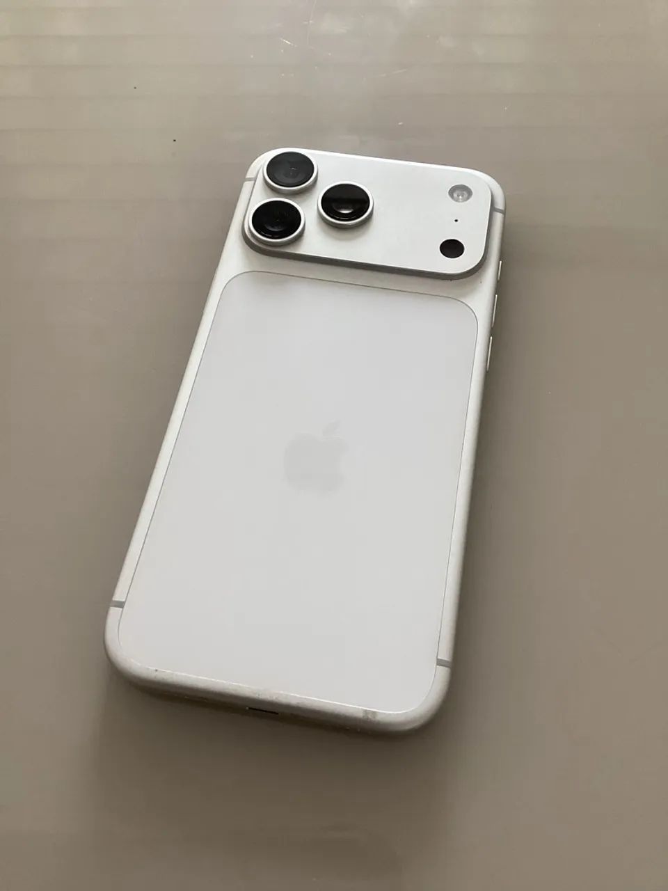 iPhone 17 pro Max 1 tera - bateria 100% - 10 meses de garantia  - Foto 4