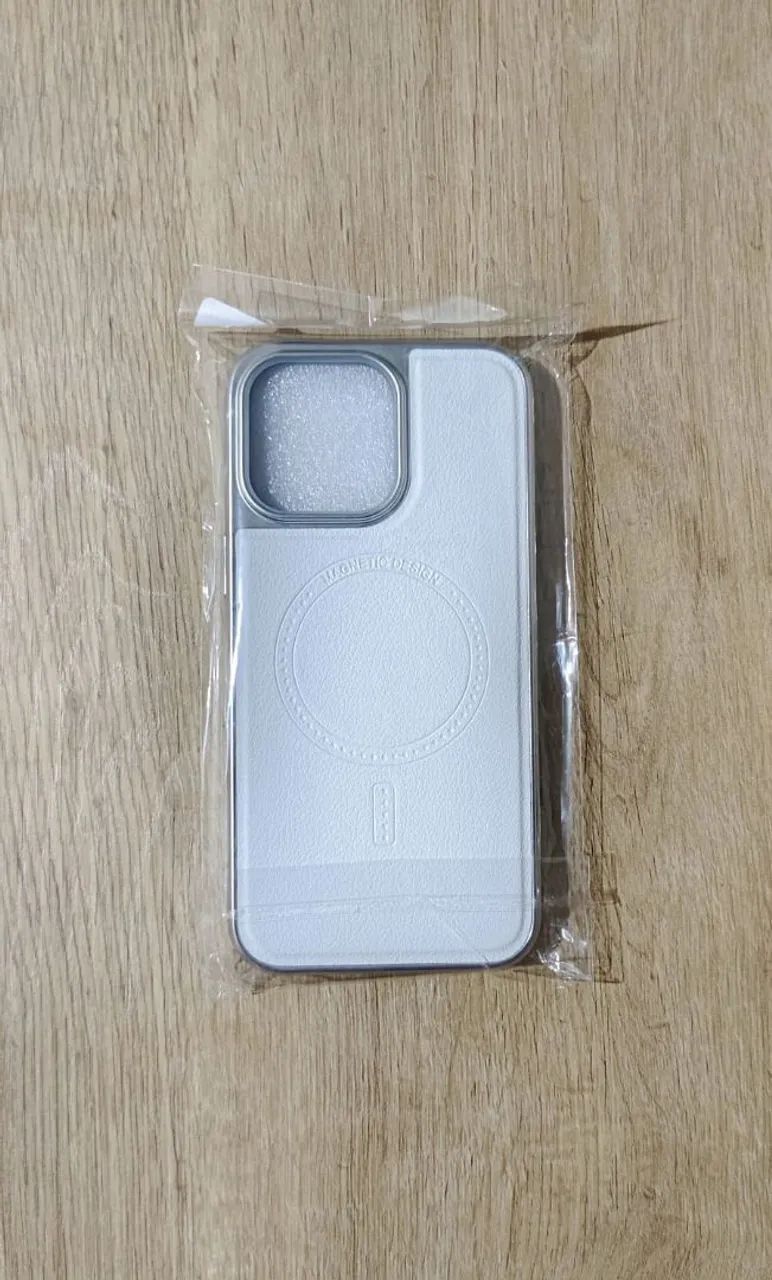 Capinha compatível com iPhone 15 Pro Max