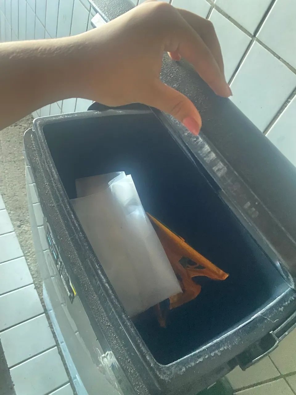 Caixa térmica seminovo - Foto 2