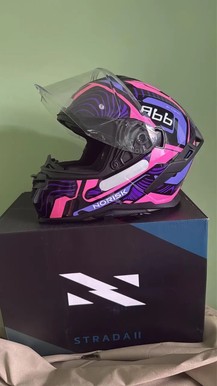 Vendo capacete norisk com óculos  - Foto 2
