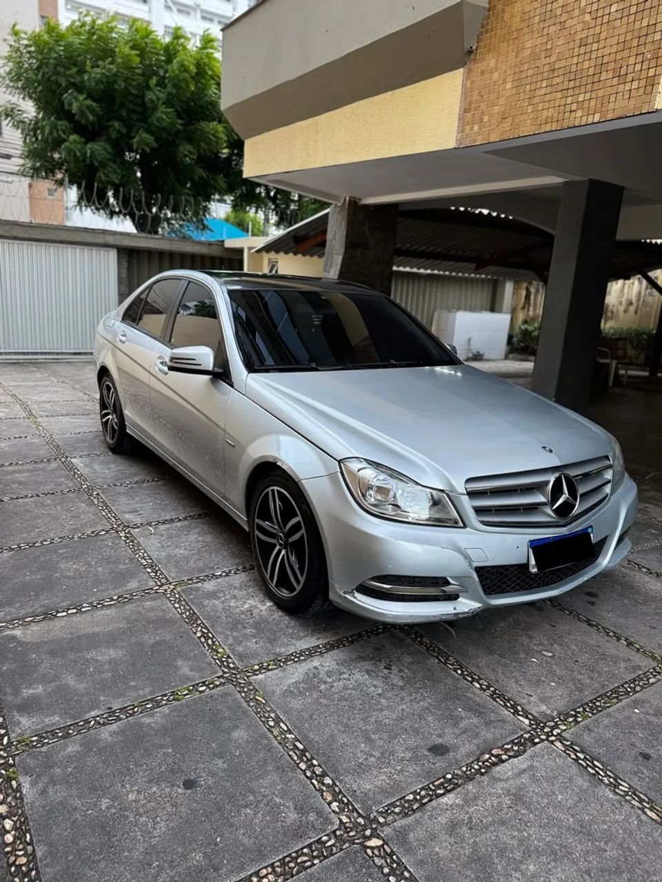 Mercedes-Benz C-180 CGI Classic 1.8 16V 156cv Aut. 2012
