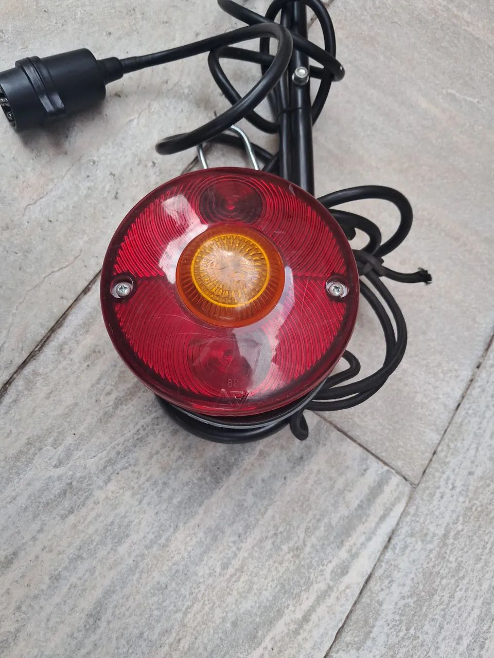 Régua de iluminação para carretinha 