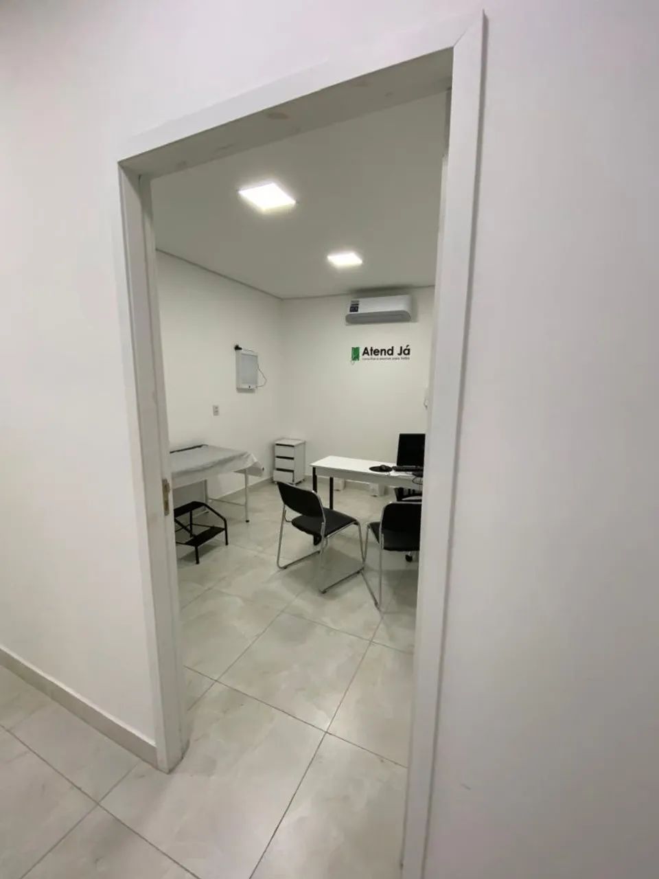 Clinica Médica + Posto de coleta sangue