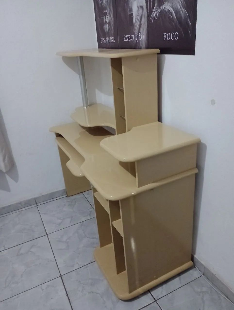 Escrivaninha/Mesa de computador  - Foto 2
