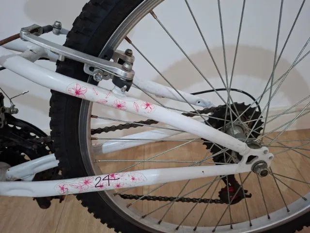 Bicicleta Caloi Ceci ARO 24 - Foto 3