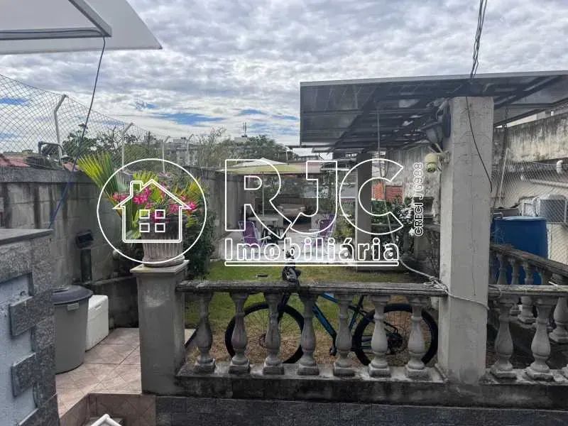 Imóvel para venda possui 63 metros quadrados com 5 quartos - Foto 2