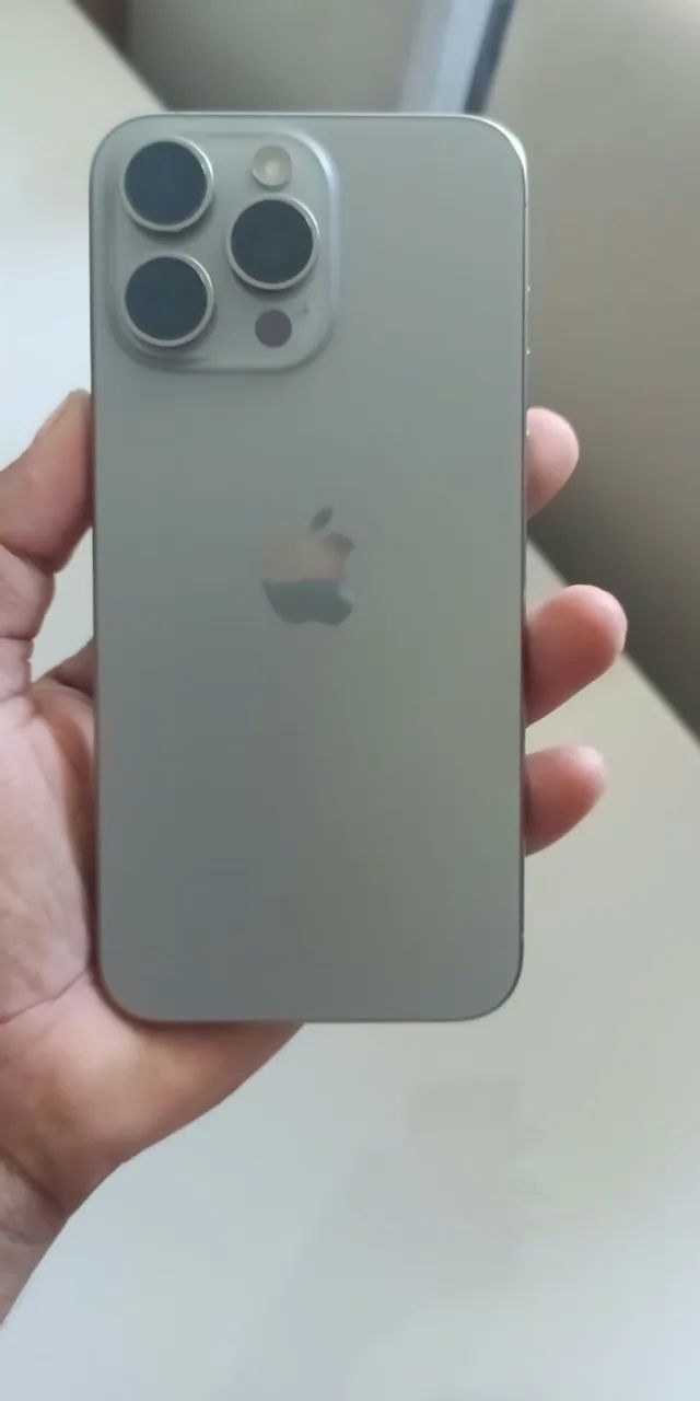 iPhone 15 pro max 