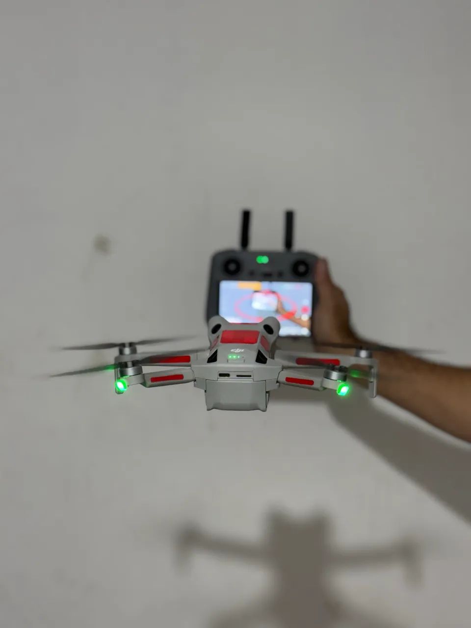 DJI Mini 4 Pro combo + Filtro e protetor de helices420251789742592002