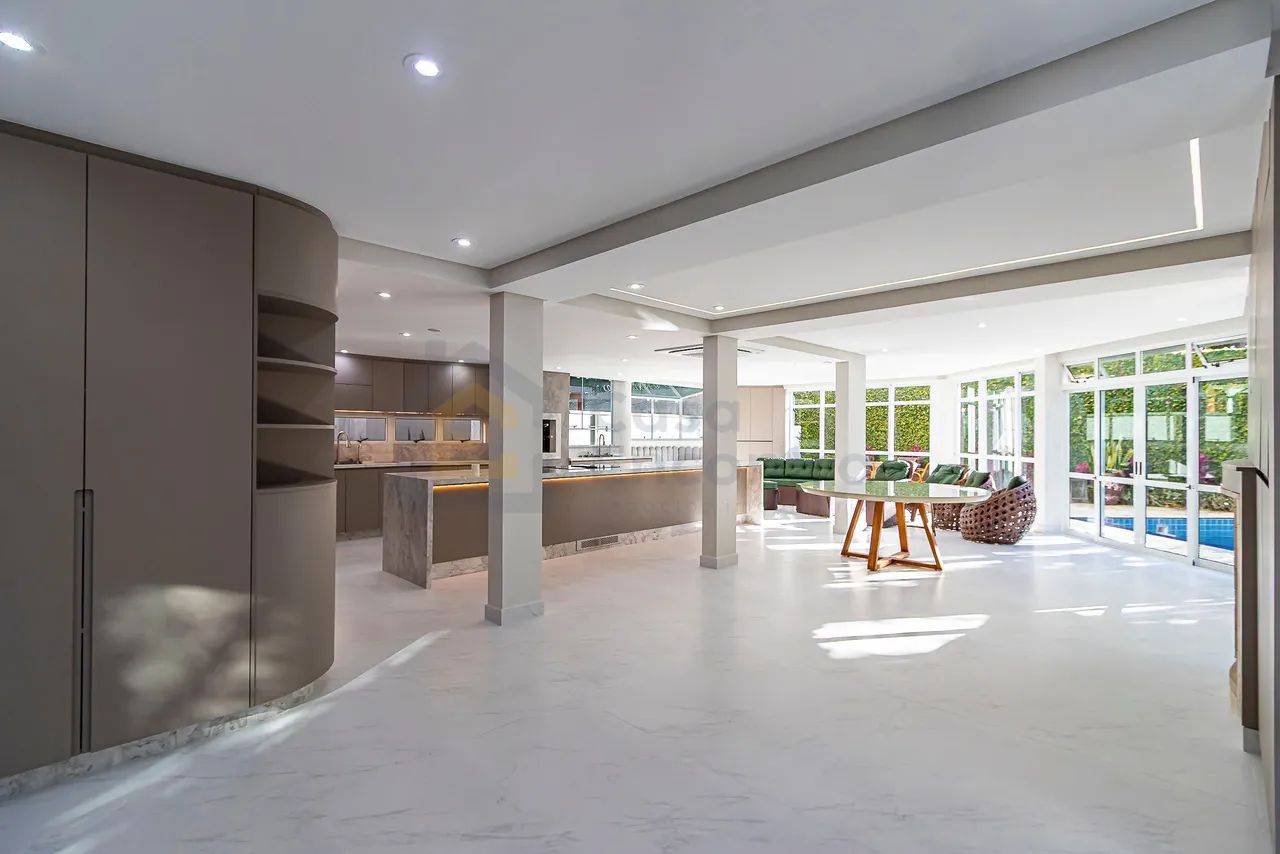 Casa Nova, mobiliada com 4 Suítes e Elevador no Pinewoods - Pinhais - Foto 2