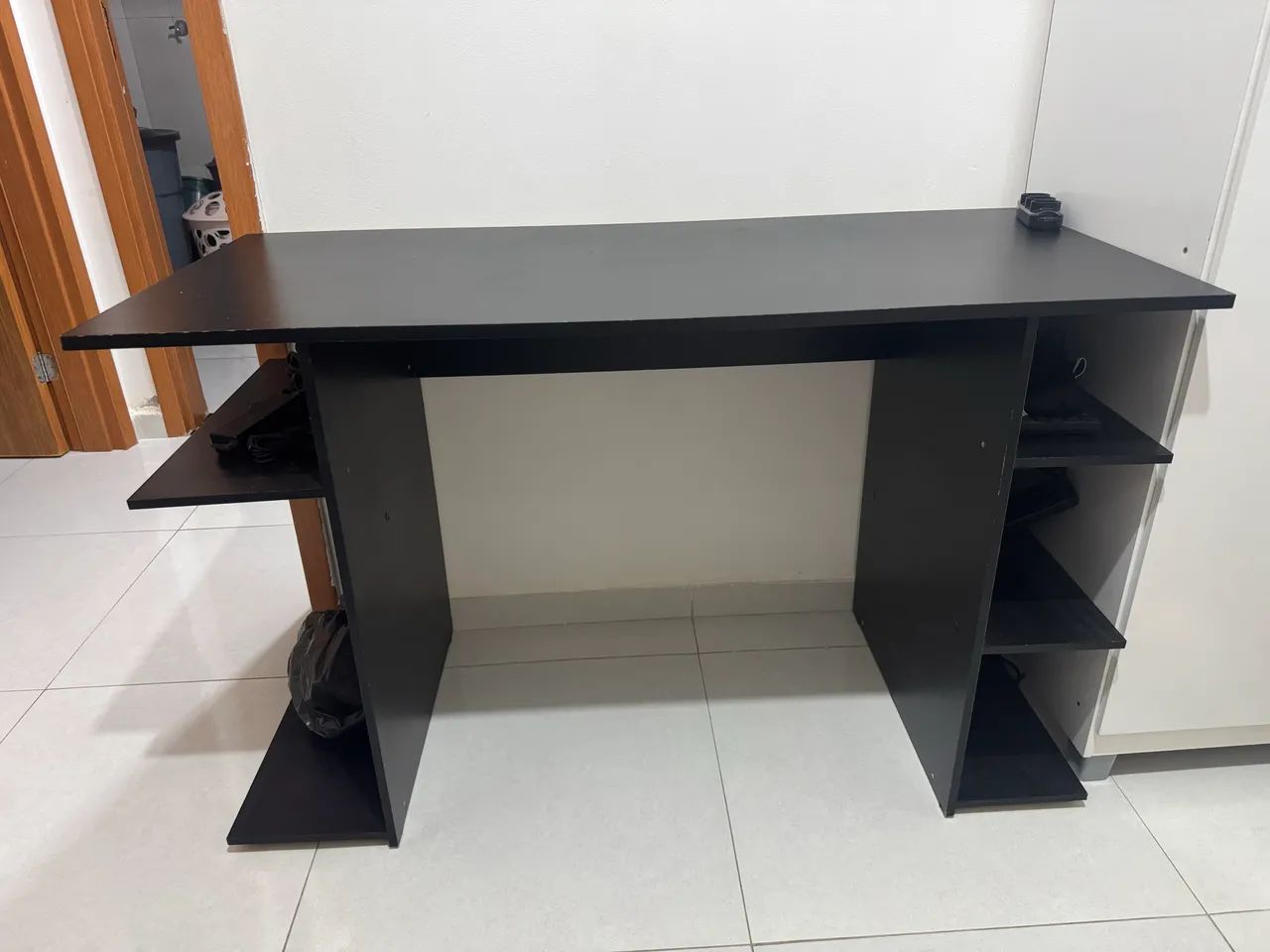 Escrivaninha  - Foto 3