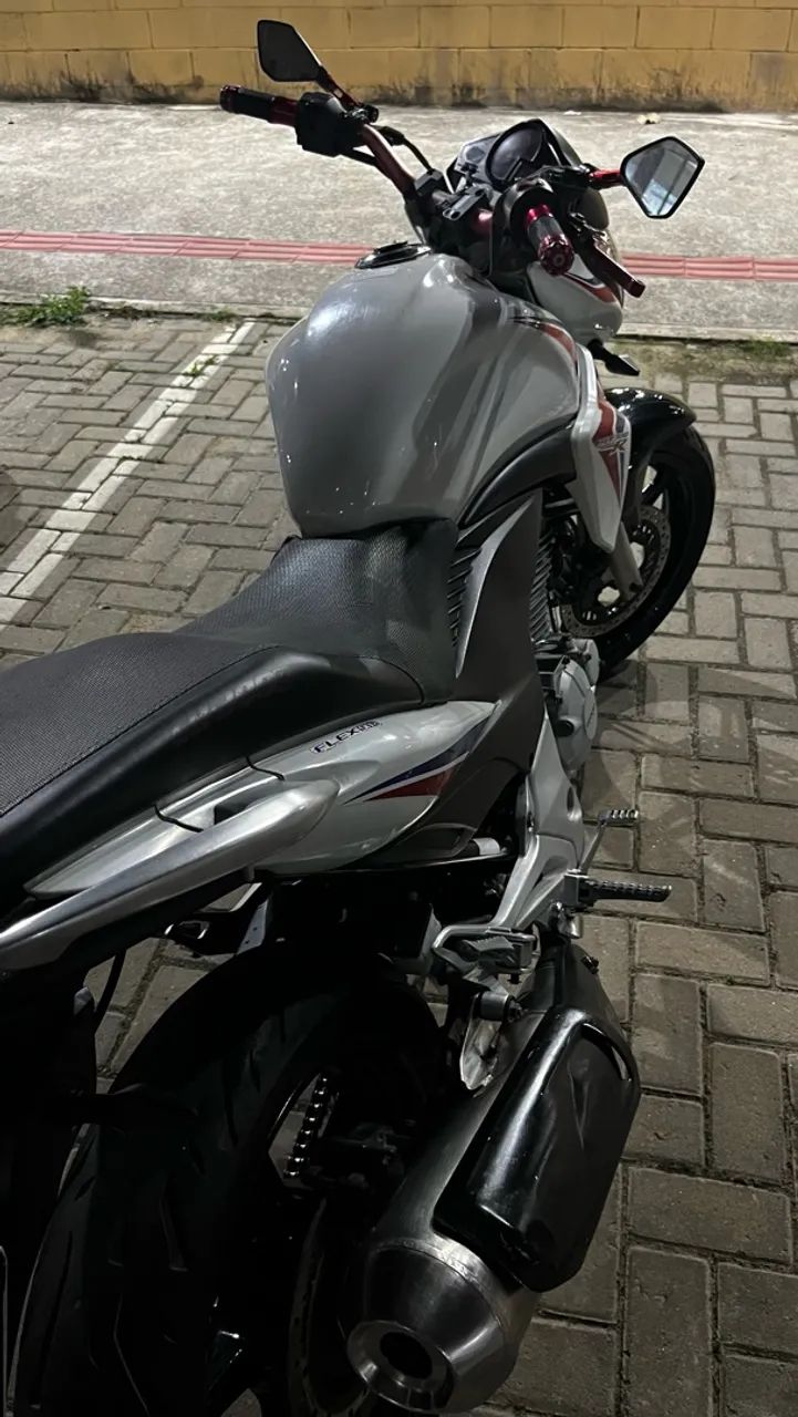 Vendo CB300R 2015