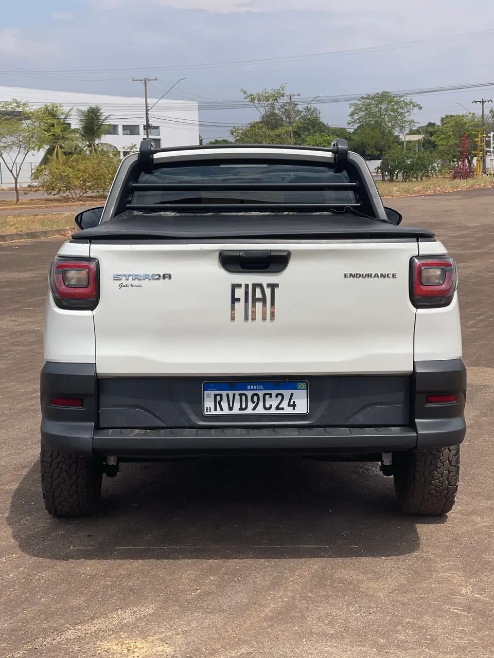 Fiat Strada Endurance 1.4 Flex 8V CS Plus 2023 - Foto 3