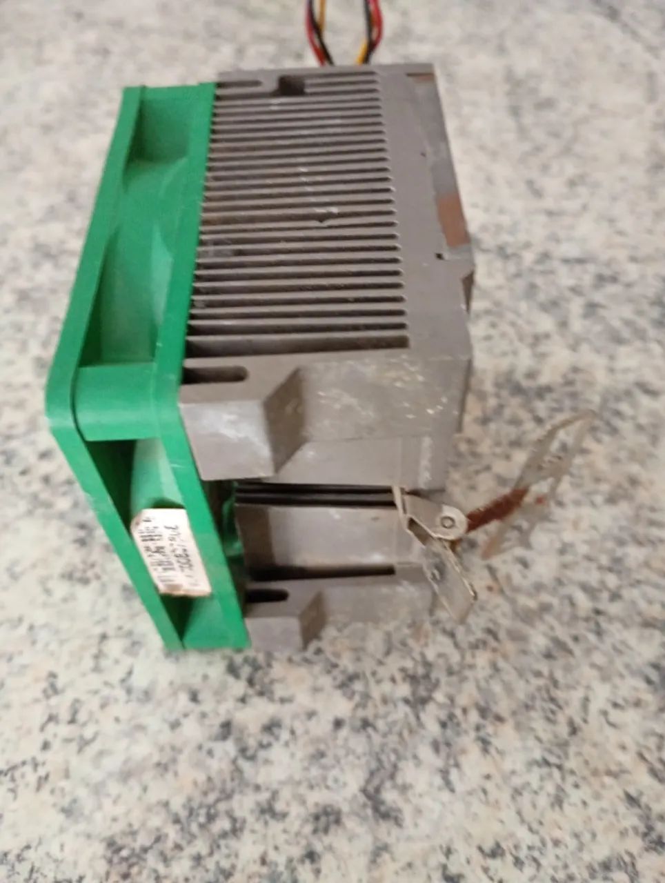 Cooler e dissipador AMD XP 3000 12V AC. - Foto 5