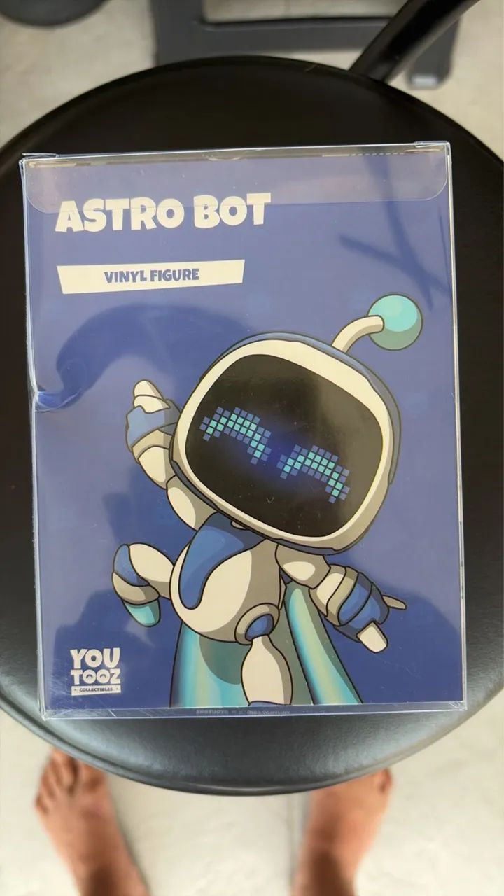 boneco youtooz astro bot 1ª edição esgotado mundialmente