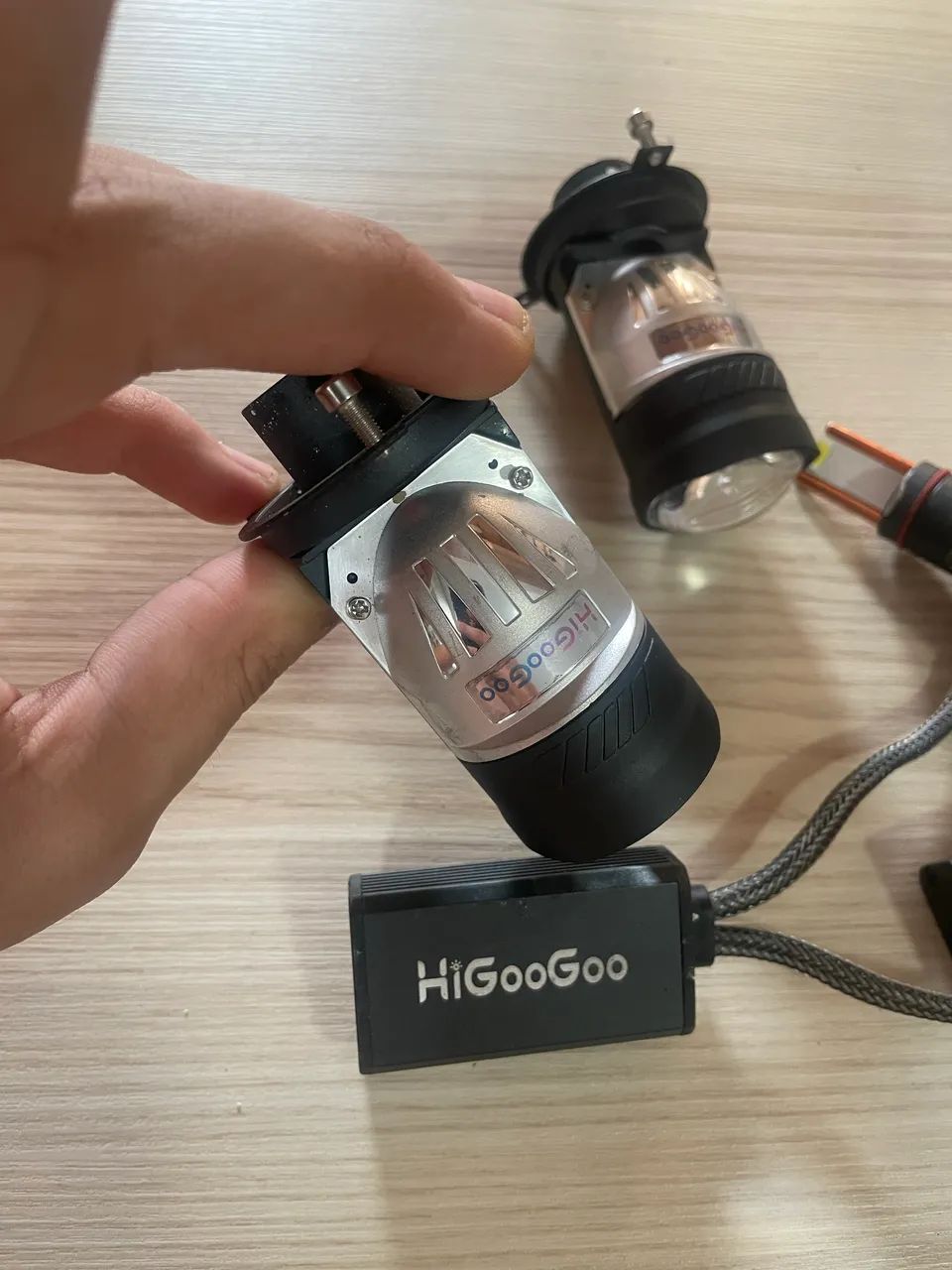Par de lâmpadas com projetor H4 - Foto 4