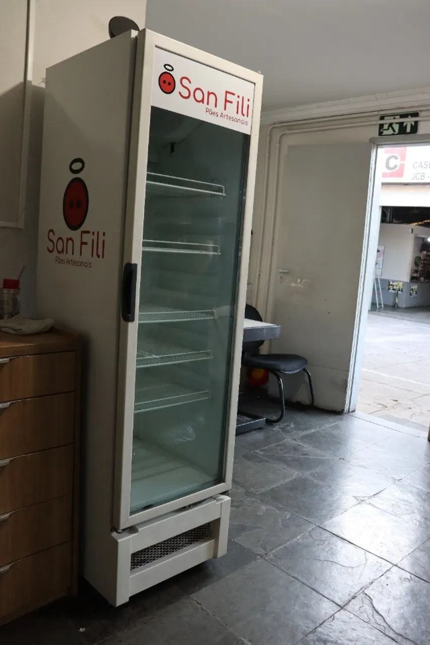 Refrigerador Expositor Vertical Metalfrio 326 Litros Branco VB28RB 110V - Foto 4