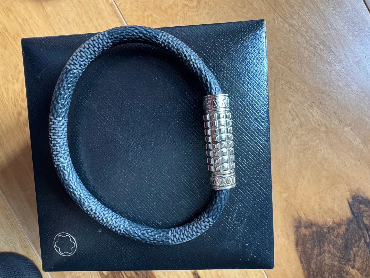 Pulseira masculina LOUIS VUITTON 