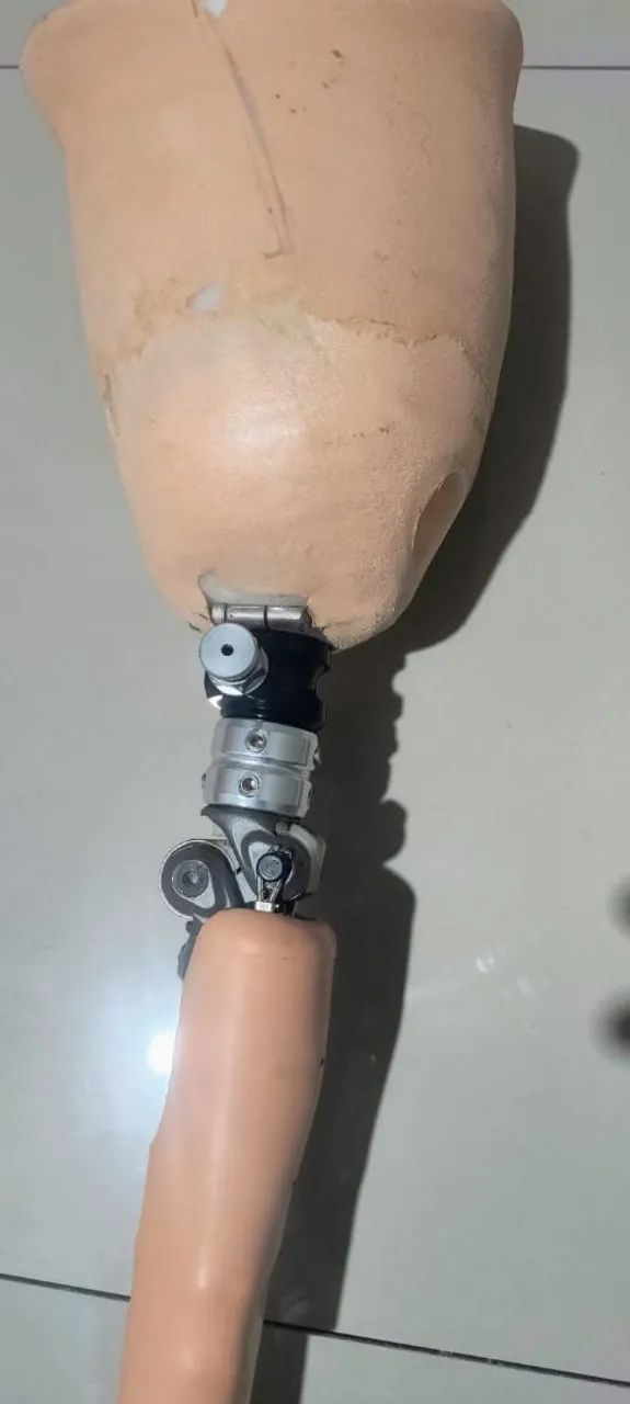 Prótese de joelho  - Foto 3