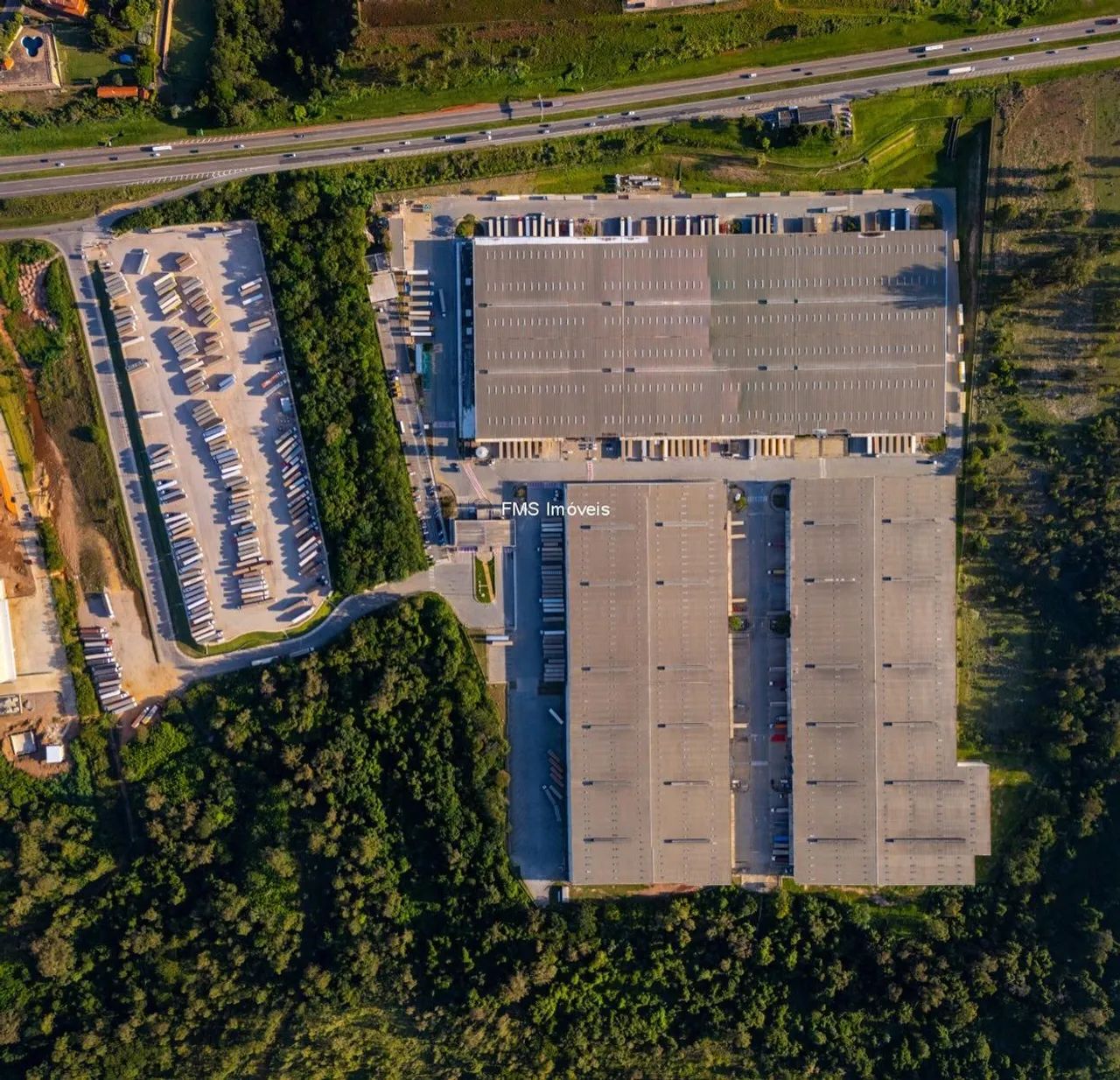 Galpão Comercial em Cabreúva-SP, com 8.717m² de Área - Foto 3