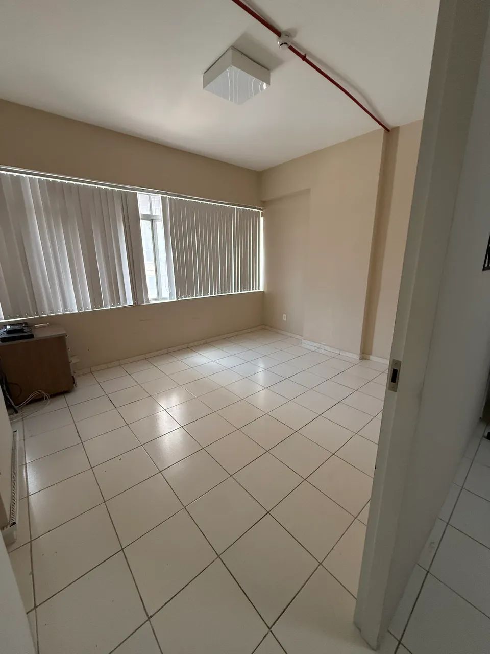 Sala comercial Edf Delmiro Gouveia mobiliada - Foto 4