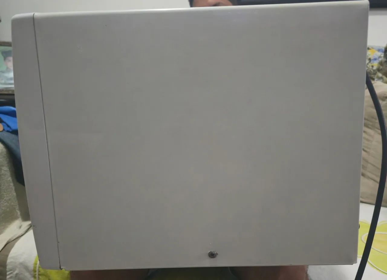 Micro-ondas Electrolux MEO44 - Foto 3
