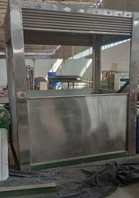 CABINE EM INOX