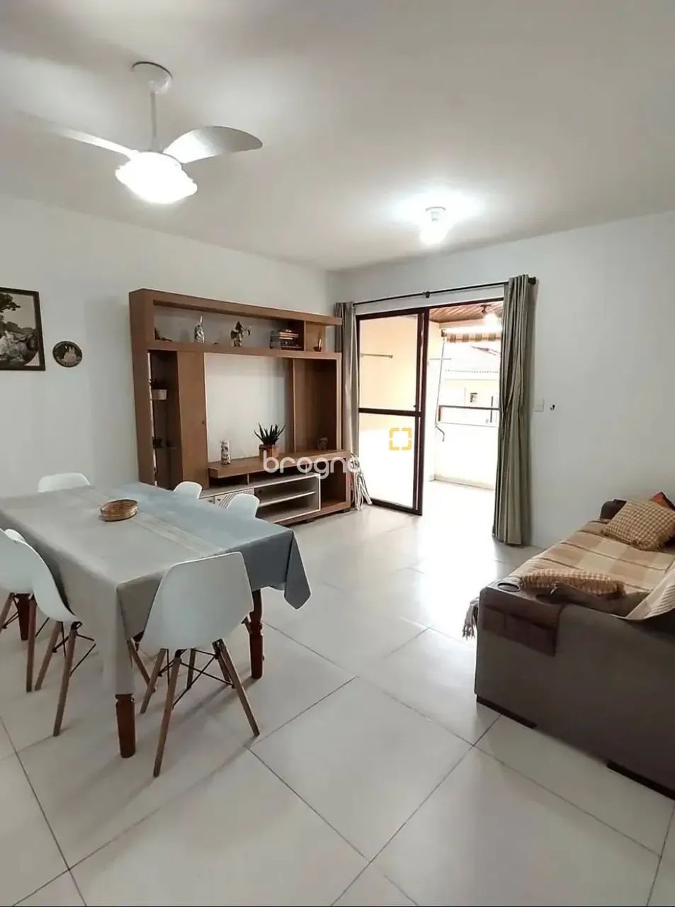 Apartamento 2 dormitórios - 20 metros da Praia Canasvieiras - Foto 4