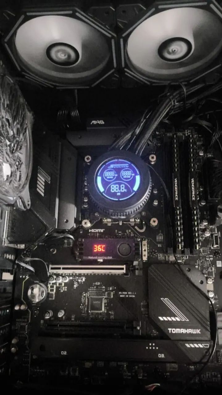  Kit i7-14700KF + B760 Tomahawk + 32GB DDR4 - Foto 4