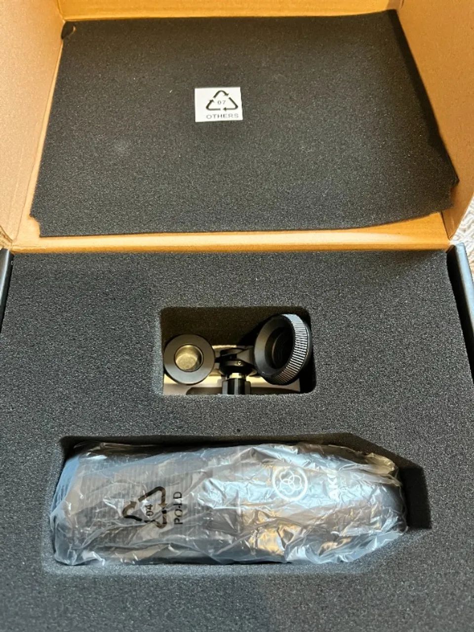 Microfone condensador AKG P120 - Foto 5