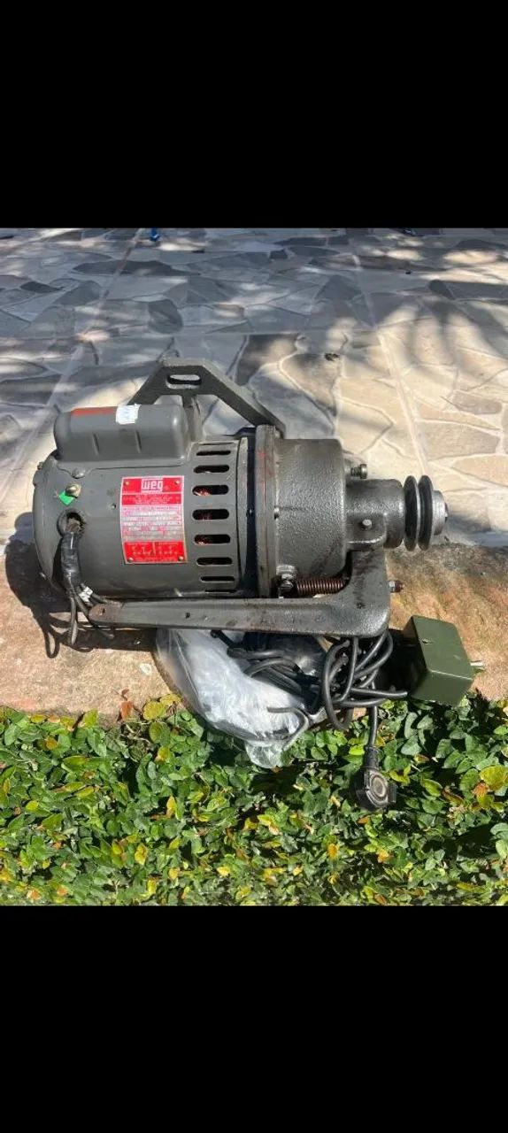 Motor para overlock industrial usado em otimo estado - Foto 3