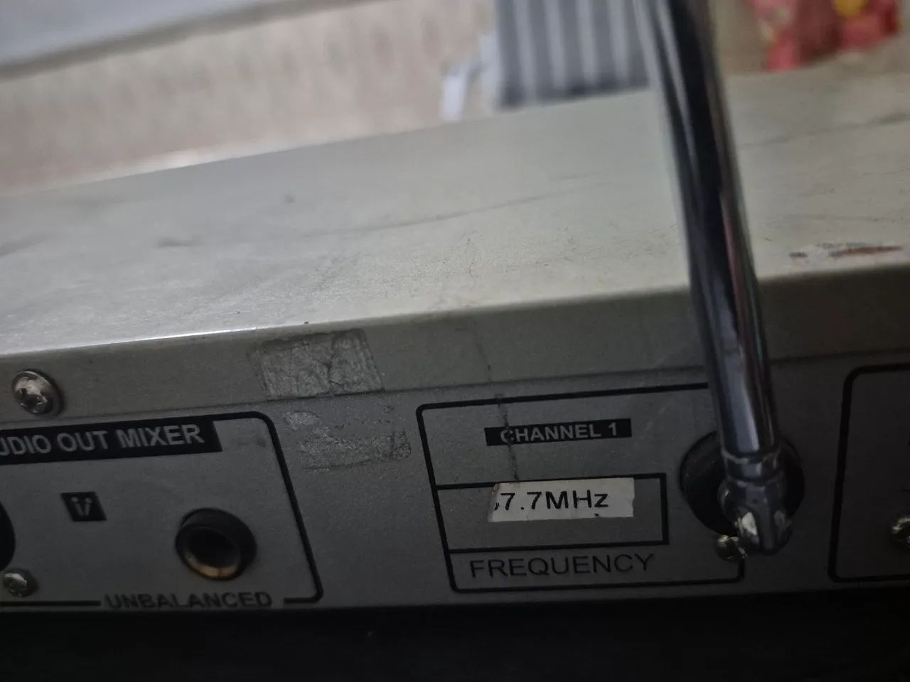 Vendo esse receptor para microfone sem fio so o receptor  - Foto 5