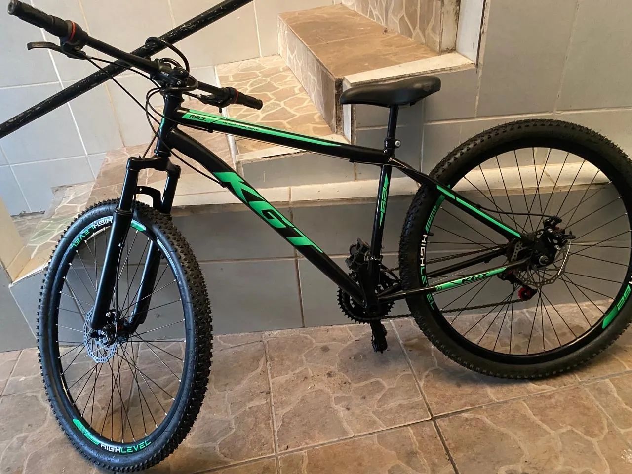 Bicicleta KGT - Foto 3